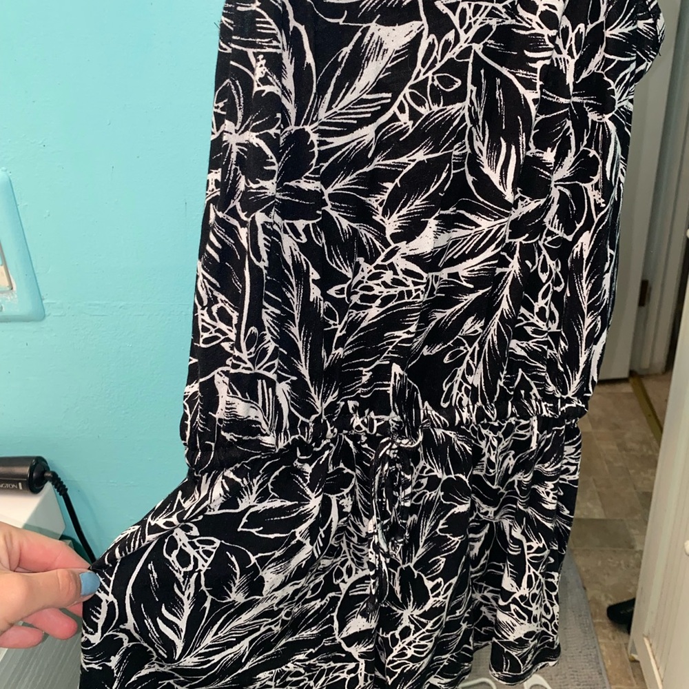 Romper - Picture 5 of 6